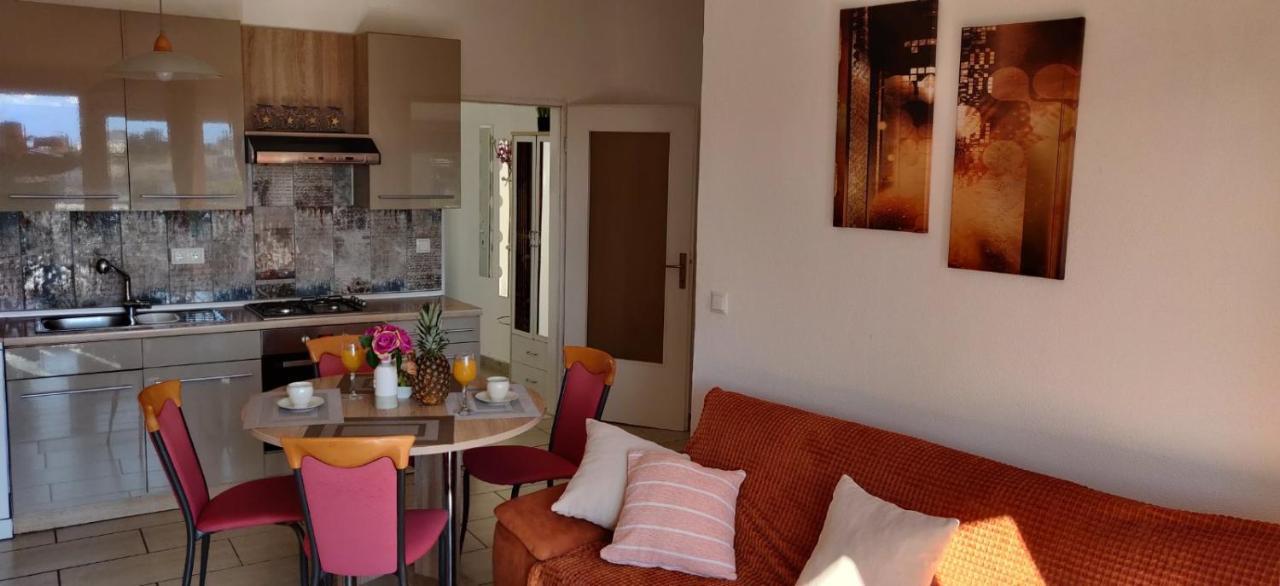Apartman Franka Crikvenica Exterior foto